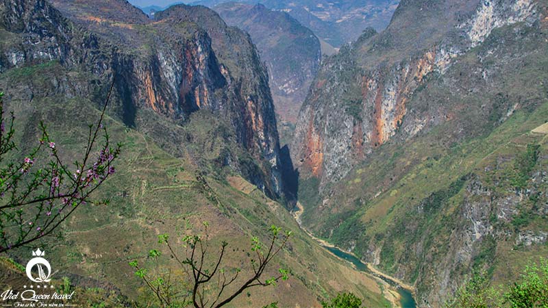 HẺM TU SẢN (HÀ GIANG) - KỲ QUAN ĐỘC NHẤT VÙNG CAO NGUYÊN ĐÁ